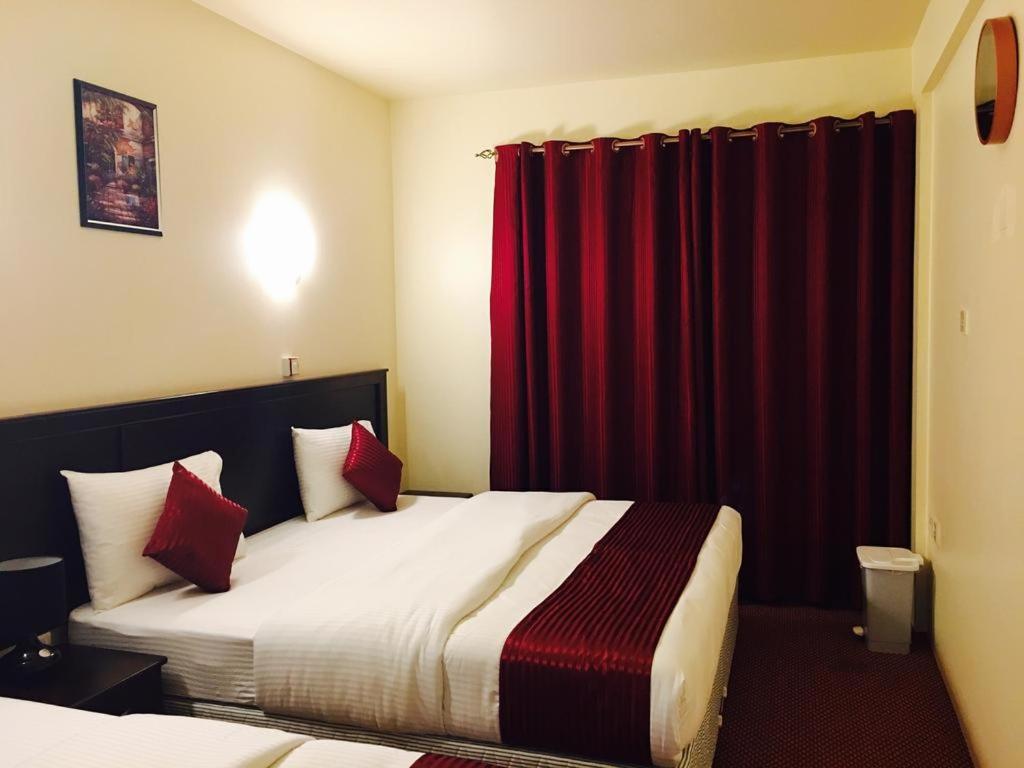 Simba Hotel دبي المظهر الخارجي الصورة